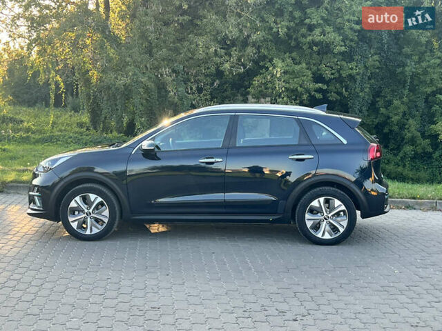 Синій Кіа Niro, об'ємом двигуна 0 л та пробігом 112 тис. км за 19500 $, фото 19 на Automoto.ua