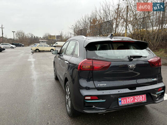Синий Киа Niro, объемом двигателя 0 л и пробегом 125 тыс. км за 19600 $, фото 9 на Automoto.ua