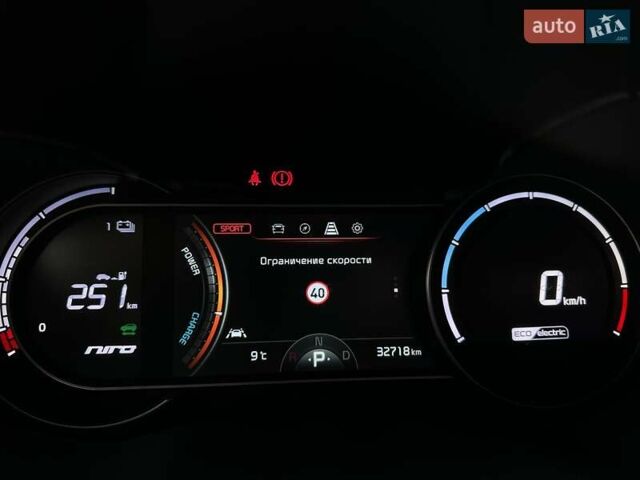 Синій Кіа Niro, об'ємом двигуна 0 л та пробігом 32 тис. км за 23900 $, фото 51 на Automoto.ua