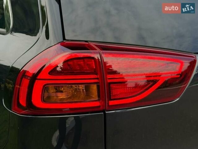 Киа Niro 2020 в Житомире на Automoto.ua Синий Киа Niro, объемом двигателя 0 л и пробегом 127 тыс. км за 19950 $, фото 5 на Automoto.ua