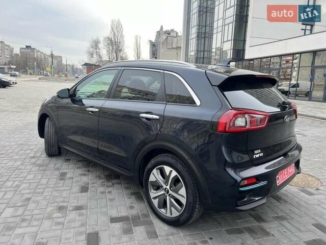 Синий Киа Niro, объемом двигателя 0 л и пробегом 89 тыс. км за 17500 $, фото 26 на Automoto.ua