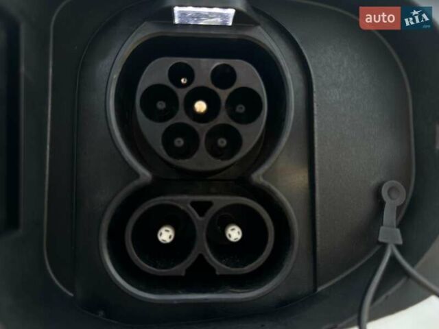 Синий Киа Niro, объемом двигателя 0 л и пробегом 58 тыс. км за 22900 $, фото 24 на Automoto.ua