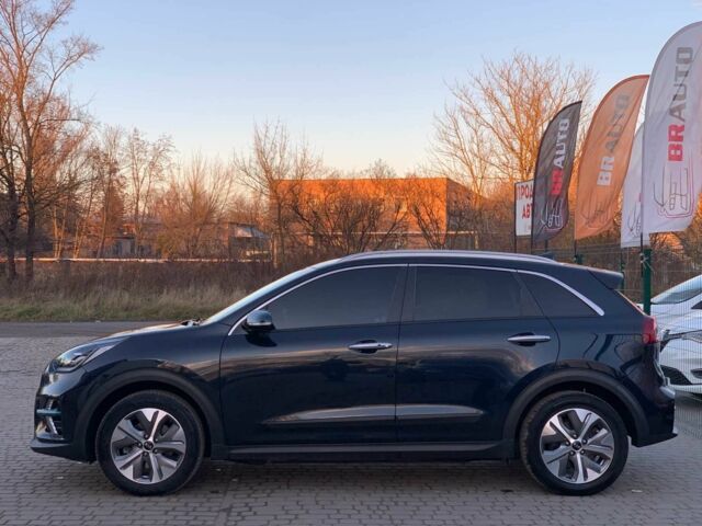 Синій Кіа Niro, об'ємом двигуна 0 л та пробігом 119 тис. км за 18455 $, фото 3 на Automoto.ua