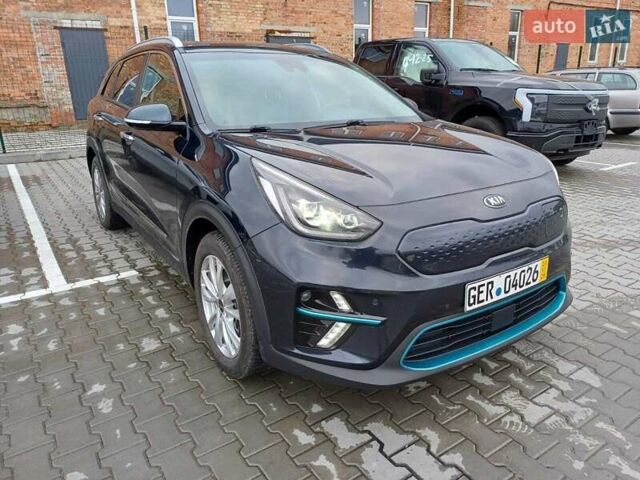Синій Кіа Niro, об'ємом двигуна 0 л та пробігом 157 тис. км за 17800 $, фото 5 на Automoto.ua