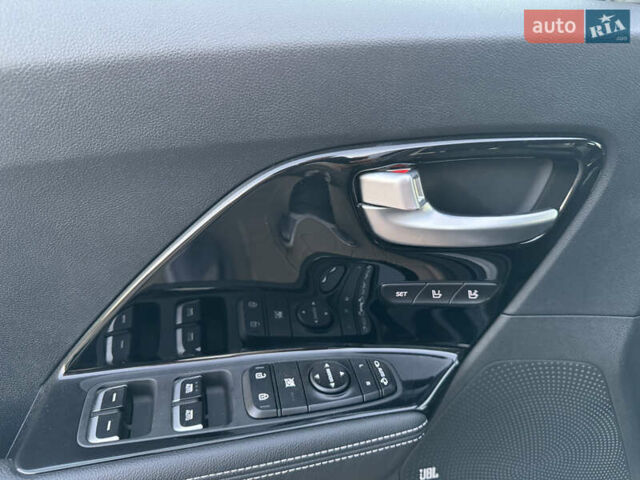 Синий Киа Niro, объемом двигателя 0 л и пробегом 123 тыс. км за 18900 $, фото 34 на Automoto.ua