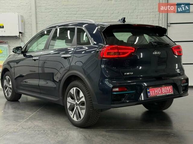 Синий Киа Niro, объемом двигателя 0 л и пробегом 90 тыс. км за 18427 $, фото 5 на Automoto.ua