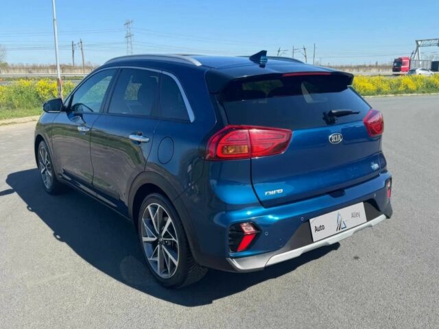Синий Киа Niro, объемом двигателя 1.6 л и пробегом 50 тыс. км за 13000 $, фото 3 на Automoto.ua