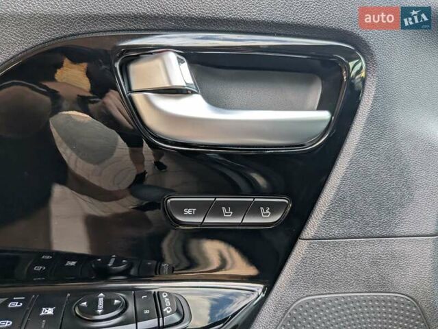 Киа Niro 2020 в Луцке на Automoto.ua Синий Киа Niro, объемом двигателя 0 л и пробегом 157 тыс. км за 19700 $, фото 26 на Automoto.ua