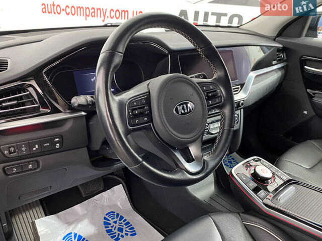 Синий Киа Niro, объемом двигателя 0 л и пробегом 100 тыс. км за 20950 $, фото 5 на Automoto.ua