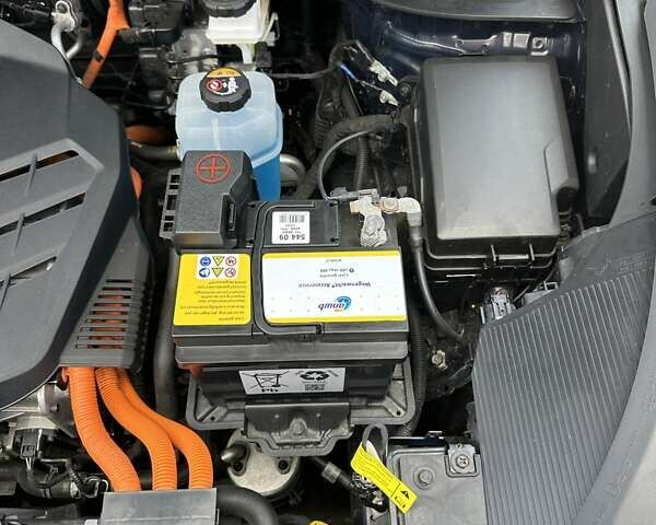 Синий Киа Niro, объемом двигателя 0 л и пробегом 100 тыс. км за 18850 $, фото 36 на Automoto.ua