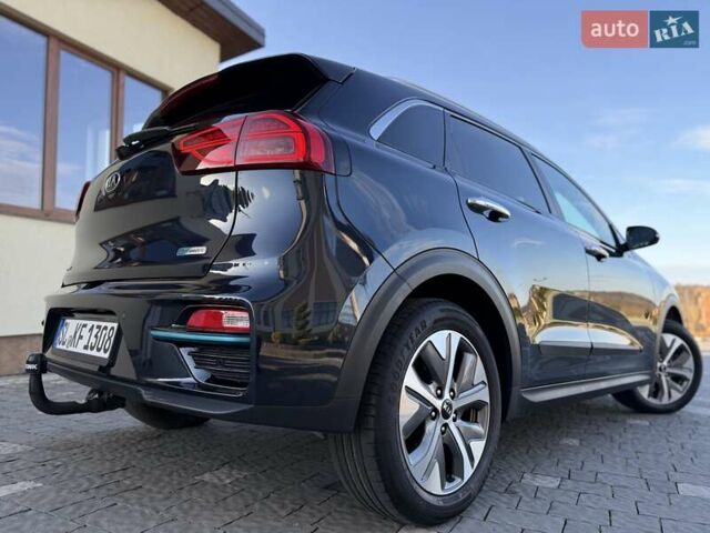 Синий Киа Niro, объемом двигателя 0 л и пробегом 78 тыс. км за 20950 $, фото 41 на Automoto.ua