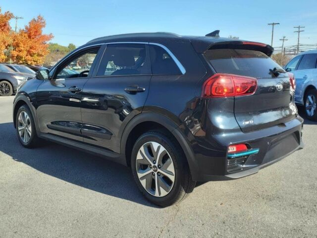 Синій Кіа Niro, об'ємом двигуна 0 л та пробігом 45 тис. км за 9500 $, фото 5 на Automoto.ua