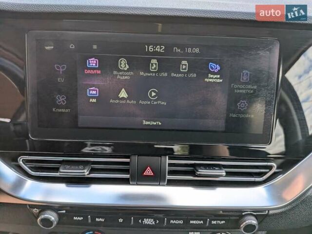 Киа Niro 2020 в Луцке на Automoto.ua Синий Киа Niro, объемом двигателя 0 л и пробегом 157 тыс. км за 19700 $, фото 31 на Automoto.ua