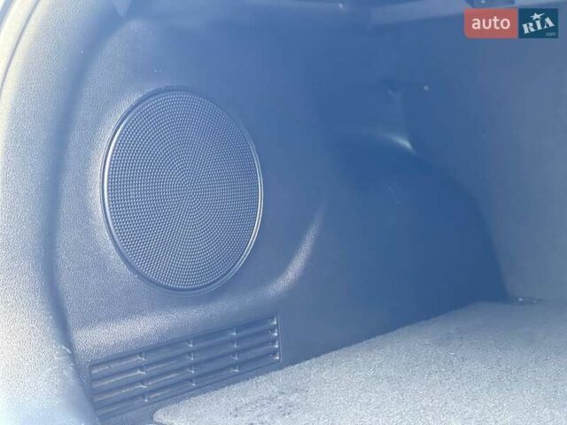 Синий Киа Niro, объемом двигателя 0 л и пробегом 130 тыс. км за 18888 $, фото 20 на Automoto.ua