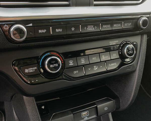 Синий Киа Niro, объемом двигателя 0 л и пробегом 104 тыс. км за 19150 $, фото 29 на Automoto.ua