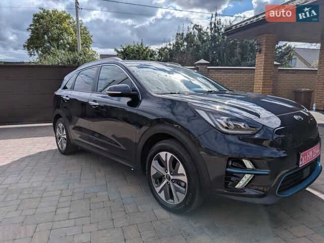 Киа Niro 2020 в Луцке на Automoto.ua Синий Киа Niro, объемом двигателя 0 л и пробегом 157 тыс. км за 19700 $, фото 11 на Automoto.ua