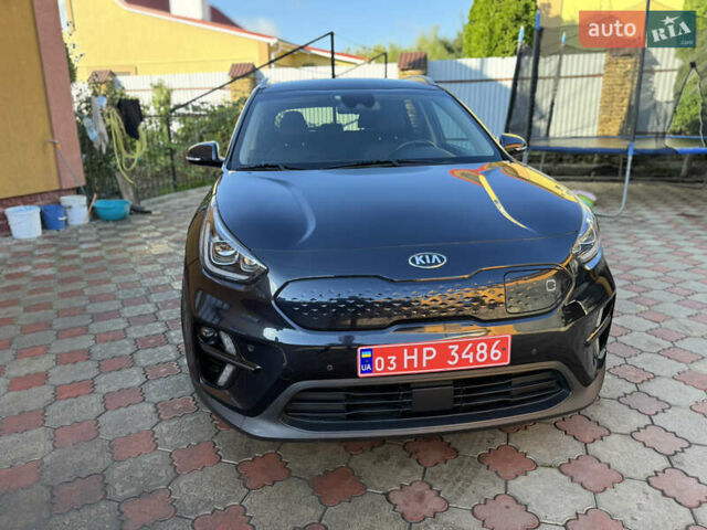 Синий Киа Niro, объемом двигателя 0 л и пробегом 170 тыс. км за 17999 $, фото 53 на Automoto.ua