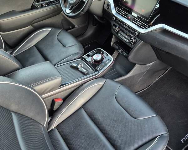 Синий Киа Niro, объемом двигателя 0 л и пробегом 143 тыс. км за 18999 $, фото 33 на Automoto.ua