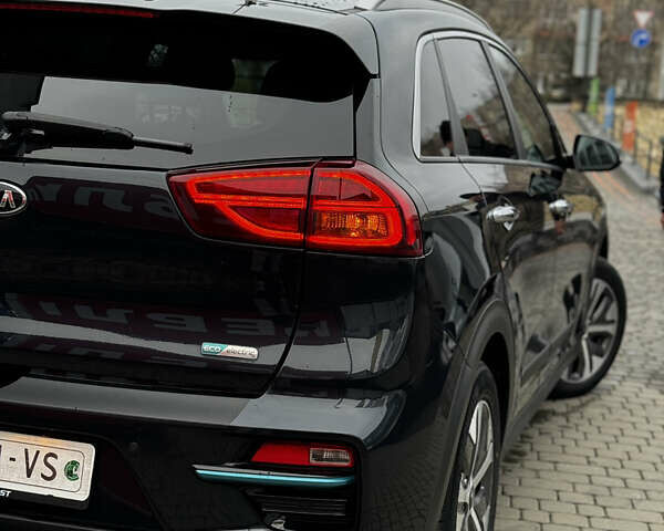 Синій Кіа Niro, об'ємом двигуна 0 л та пробігом 93 тис. км за 19999 $, фото 35 на Automoto.ua