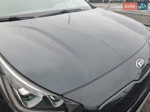 Синій Кіа Niro, об'ємом двигуна 0 л та пробігом 150 тис. км за 18000 $, фото 17 на Automoto.ua