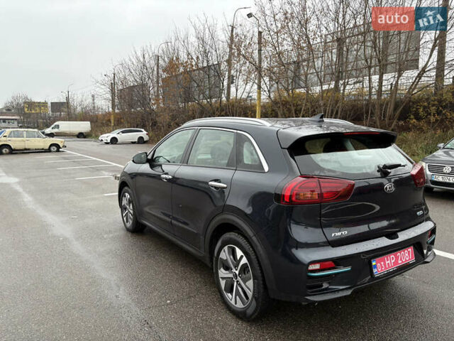Синий Киа Niro, объемом двигателя 0 л и пробегом 125 тыс. км за 19600 $, фото 10 на Automoto.ua