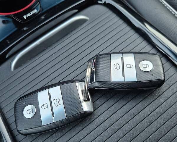 Синий Киа Niro, объемом двигателя 0 л и пробегом 143 тыс. км за 18999 $, фото 45 на Automoto.ua