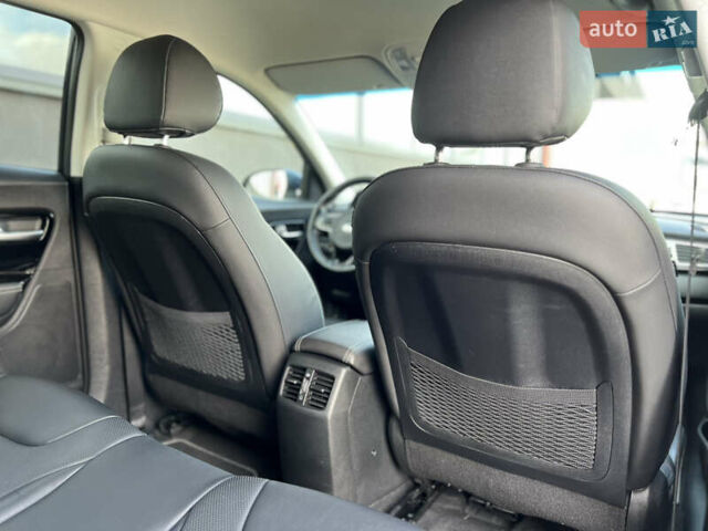 Синий Киа Niro, объемом двигателя 0 л и пробегом 126 тыс. км за 18548 $, фото 35 на Automoto.ua