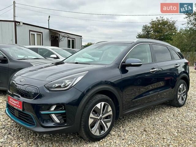 Киа Niro 2020 в Львове на Automoto.ua Синий Киа Niro, объемом двигателя 0 л и пробегом 117 тыс. км за 19900 $, фото 21 на Automoto.ua