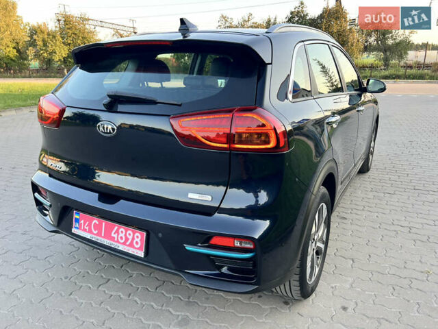 Синій Кіа Niro, об'ємом двигуна 0 л та пробігом 112 тис. км за 19500 $, фото 92 на Automoto.ua