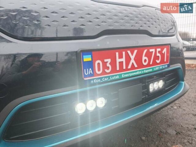 Синій Кіа Niro, об'ємом двигуна 0 л та пробігом 150 тис. км за 18000 $, фото 16 на Automoto.ua