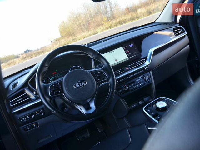 Синий Киа Niro, объемом двигателя 0 л и пробегом 79 тыс. км за 19333 $, фото 53 на Automoto.ua