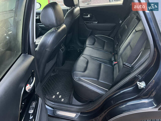 Синій Кіа Niro, об'ємом двигуна 0 л та пробігом 86 тис. км за 22200 $, фото 13 на Automoto.ua