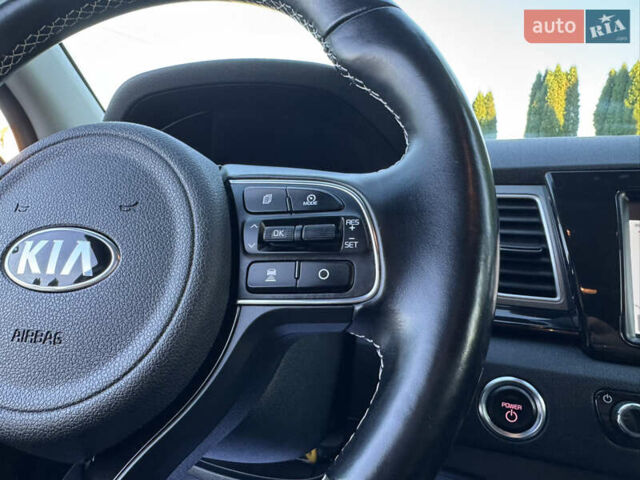 Синий Киа Niro, объемом двигателя 0 л и пробегом 138 тыс. км за 17800 $, фото 56 на Automoto.ua