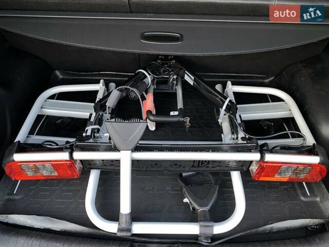 Синій Кіа Niro, об'ємом двигуна 0 л та пробігом 106 тис. км за 21900 $, фото 94 на Automoto.ua