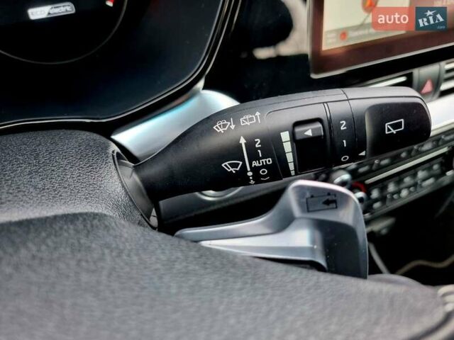 Синий Киа Niro, объемом двигателя 0 л и пробегом 67 тыс. км за 19399 $, фото 38 на Automoto.ua