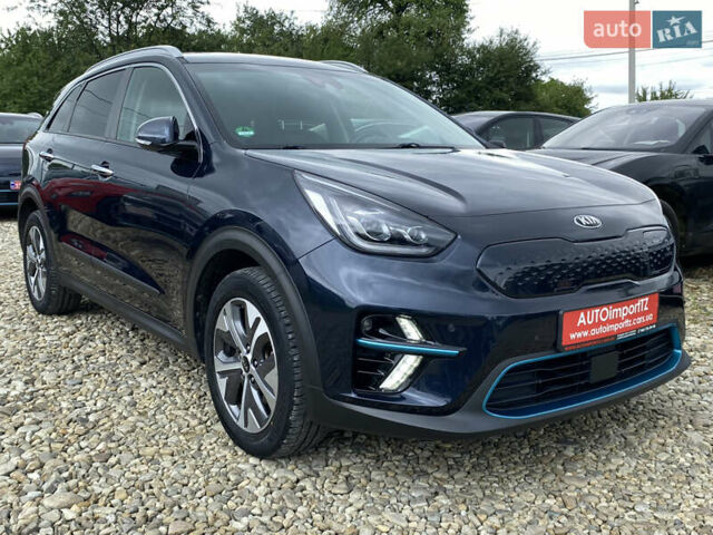 Синий Киа Niro, объемом двигателя 0 л и пробегом 119 тыс. км за 20800 $, фото 24 на Automoto.ua