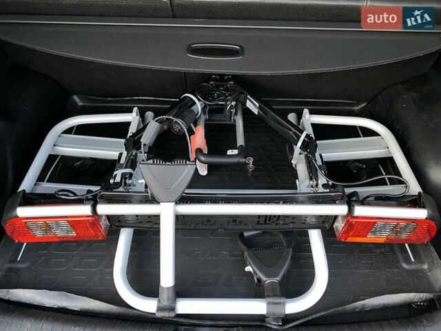 Синій Кіа Niro, об'ємом двигуна 0 л та пробігом 106 тис. км за 21900 $, фото 3 на Automoto.ua