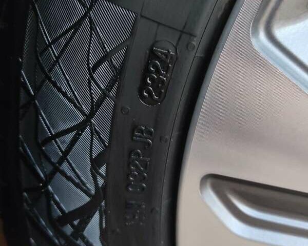 Синий Киа Niro, объемом двигателя 0 л и пробегом 126 тыс. км за 19200 $, фото 10 на Automoto.ua