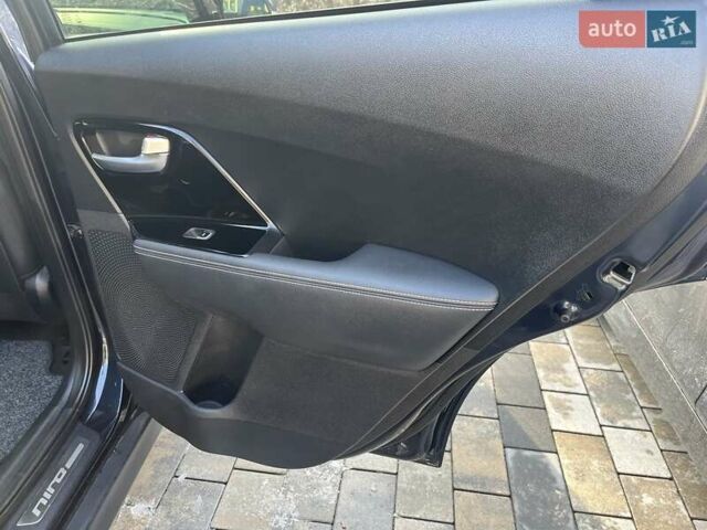 Синій Кіа Niro, об'ємом двигуна 0 л та пробігом 84 тис. км за 18500 $, фото 33 на Automoto.ua