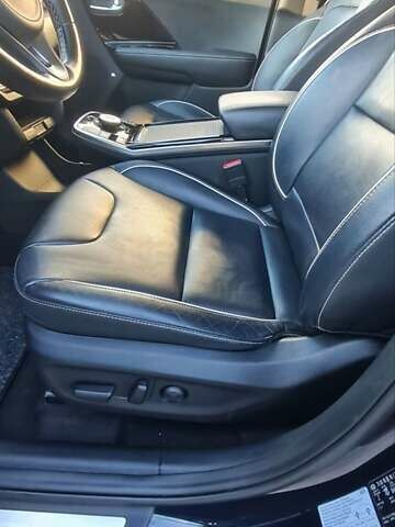 Синий Киа Niro, объемом двигателя 0 л и пробегом 148 тыс. км за 19300 $, фото 12 на Automoto.ua
