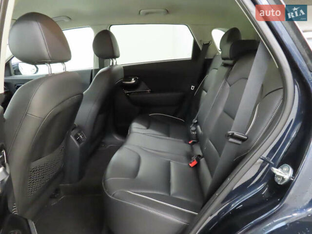 Синий Киа Niro, объемом двигателя 0 л и пробегом 112 тыс. км за 20800 $, фото 72 на Automoto.ua