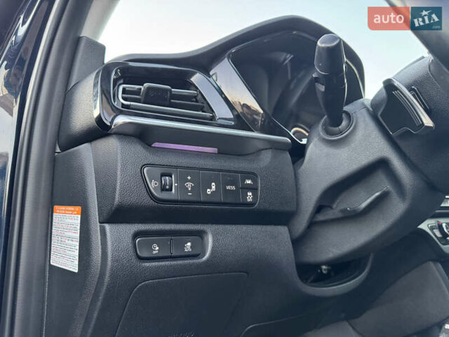 Синий Киа Niro, объемом двигателя 0 л и пробегом 123 тыс. км за 18900 $, фото 22 на Automoto.ua