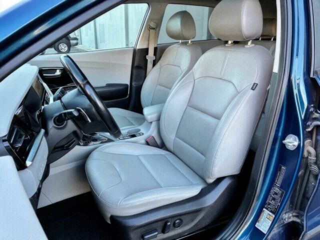 Синій Кіа Niro, об'ємом двигуна 1.6 л та пробігом 37 тис. км за 10100 $, фото 8 на Automoto.ua