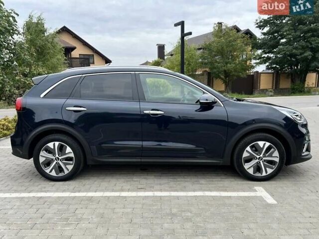 Синій Кіа Niro, об'ємом двигуна 0 л та пробігом 156 тис. км за 19300 $, фото 2 на Automoto.ua