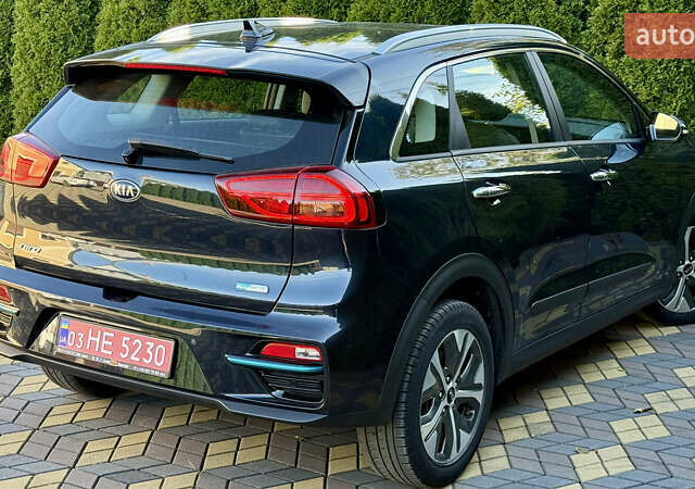 Синій Кіа Niro, об'ємом двигуна 0 л та пробігом 71 тис. км за 19700 $, фото 8 на Automoto.ua