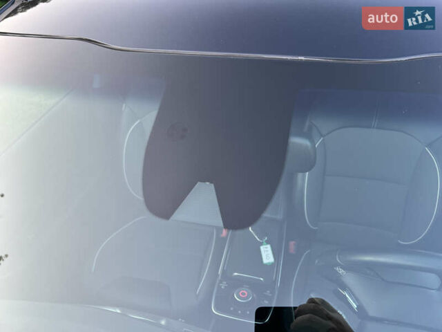 Синій Кіа Niro, об'ємом двигуна 0 л та пробігом 112 тис. км за 19500 $, фото 100 на Automoto.ua