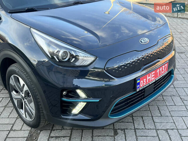 Синий Киа Niro, объемом двигателя 0 л и пробегом 92 тыс. км за 18799 $, фото 16 на Automoto.ua