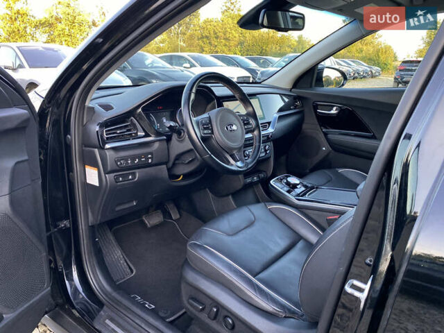 Синій Кіа Niro, об'ємом двигуна 0 л та пробігом 106 тис. км за 21900 $, фото 37 на Automoto.ua