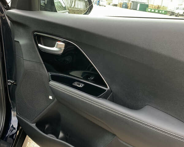 Синий Киа Niro, объемом двигателя 0 л и пробегом 104 тыс. км за 19150 $, фото 39 на Automoto.ua