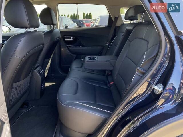 Синий Киа Niro, объемом двигателя 0 л и пробегом 48 тыс. км за 24700 $, фото 51 на Automoto.ua